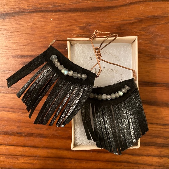 Handmade Earrings.
Recycled Lamb Leather & Copper. With Labradorite Beads. - Picture 4 of 4